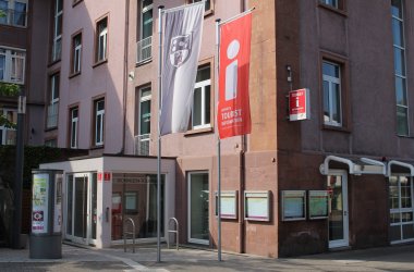 Gebäude der Tourist Information in Landstuhl